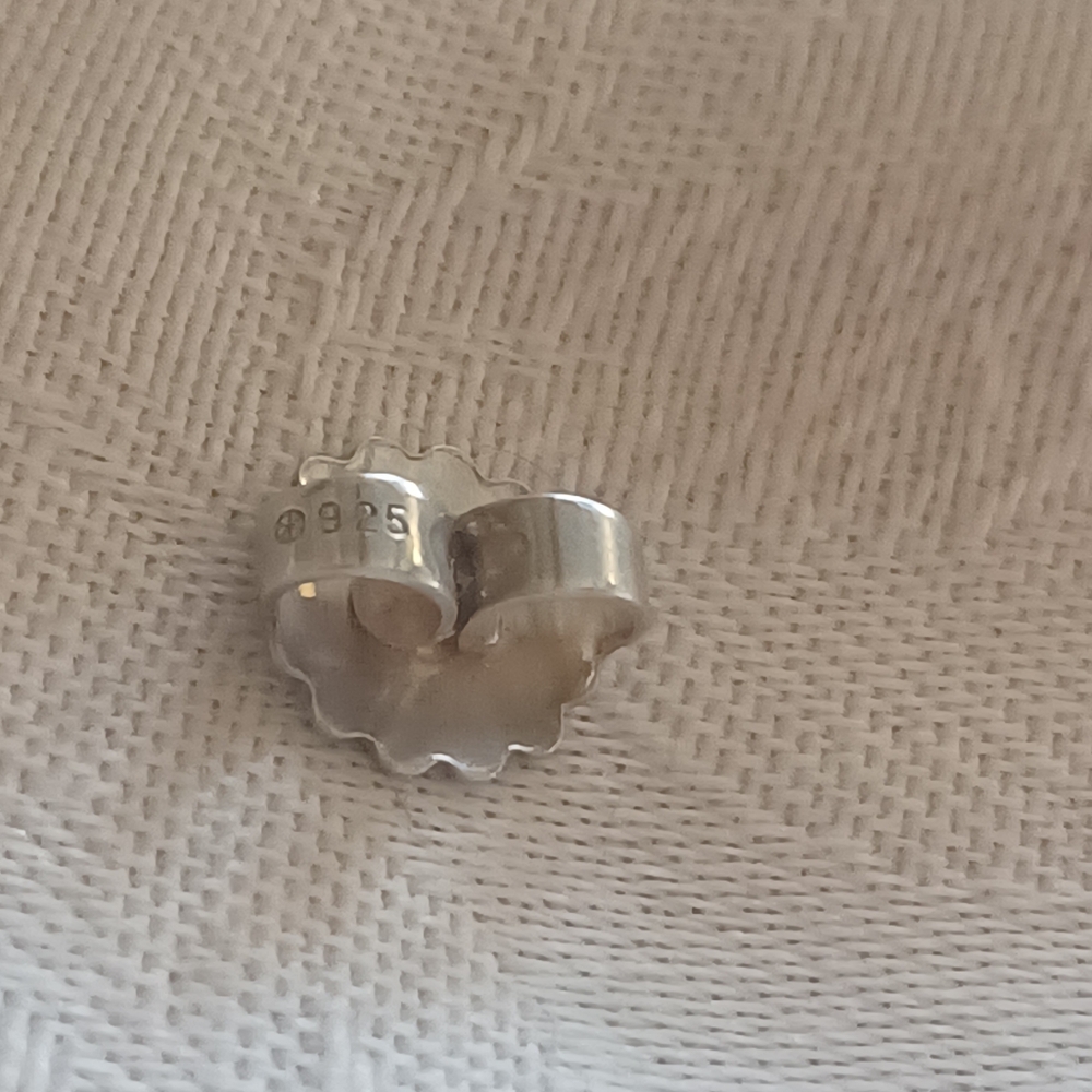 John Hardy Legends Naga Shrimp Earrings, SS & 18k - Picture 9 of 11